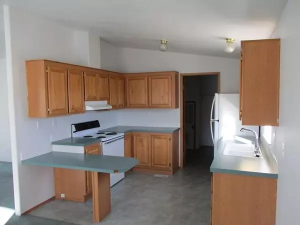 Grants Pass, OR 97527,2117 Mendi WAY