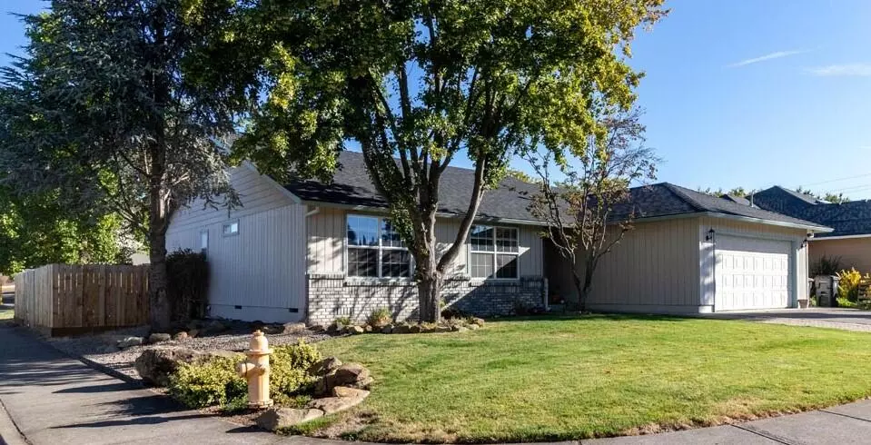 Medford, OR 97504,3001 Gary DR