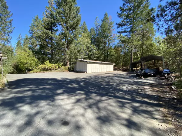 Grants Pass, OR 97527,195 Humberd LN