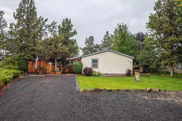 2155 38th ST, Redmond, OR 97756