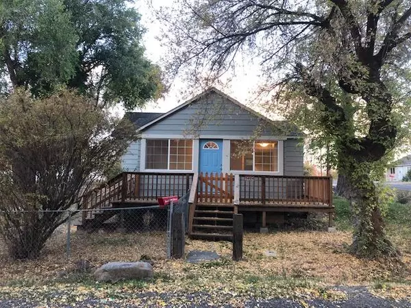 Klamath Falls, OR 97603,1404 Derby ST