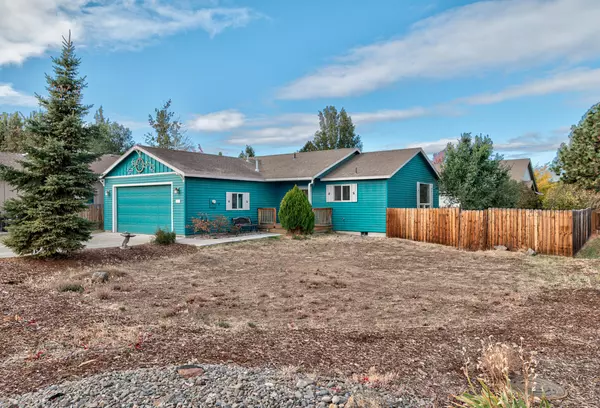 1905 36th ST, Redmond, OR 97756