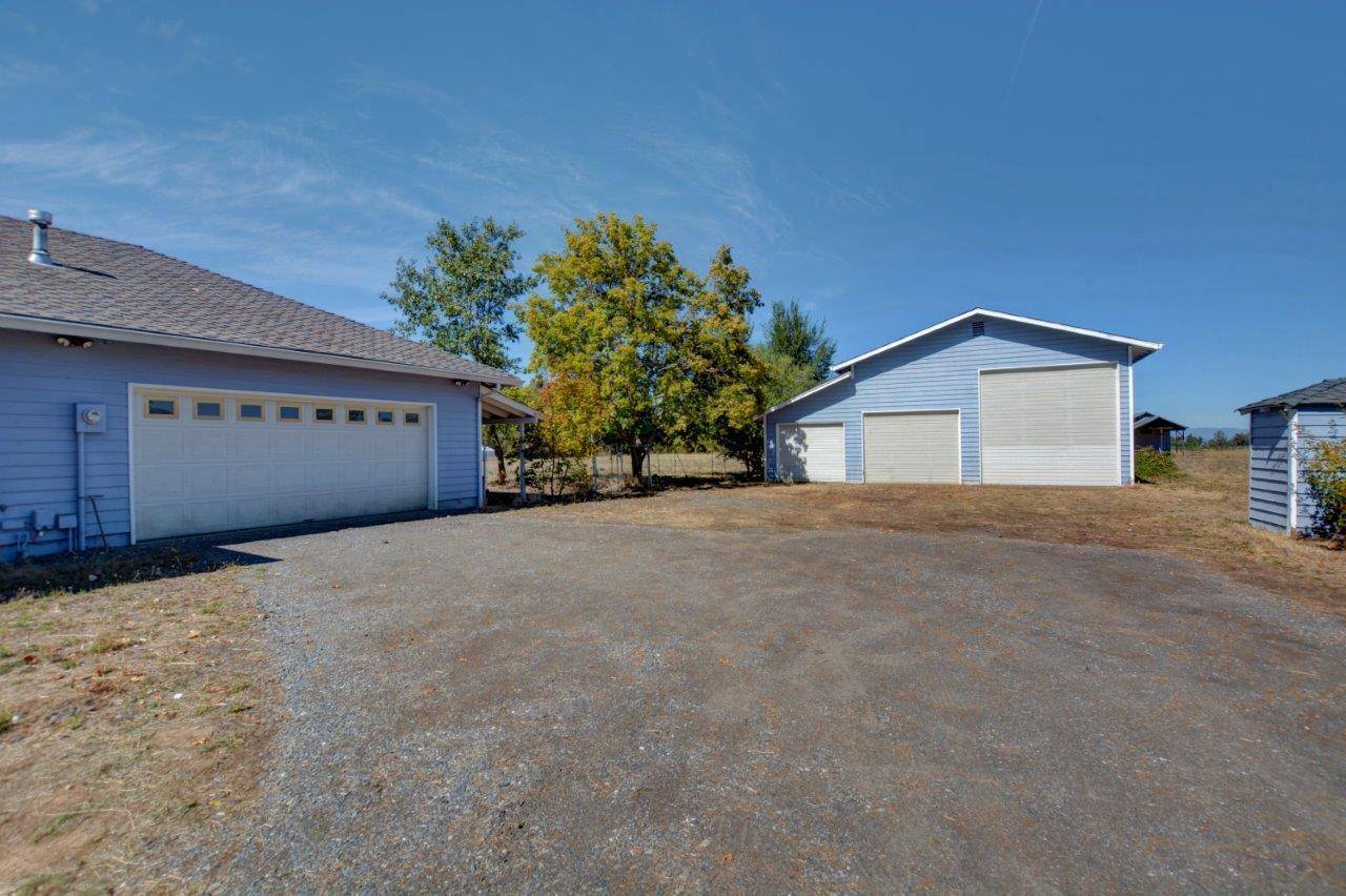 Medford, OR 97501,3164 Madrona LN