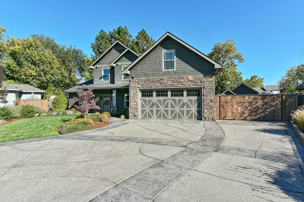 Central Point, OR 97502,234 Wysteria CIR