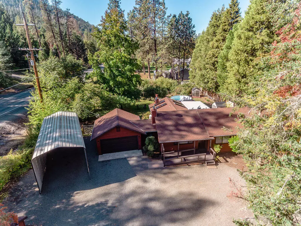 Grants Pass, OR 97527,112 Rogue Manor PL