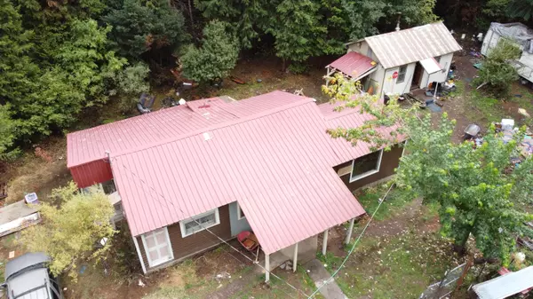 Prospect, OR 97536,352 Red Blanket RD