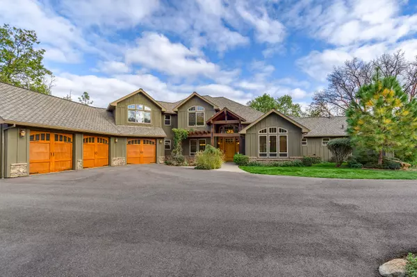 Central Point, OR 97502,75 Autumn LN