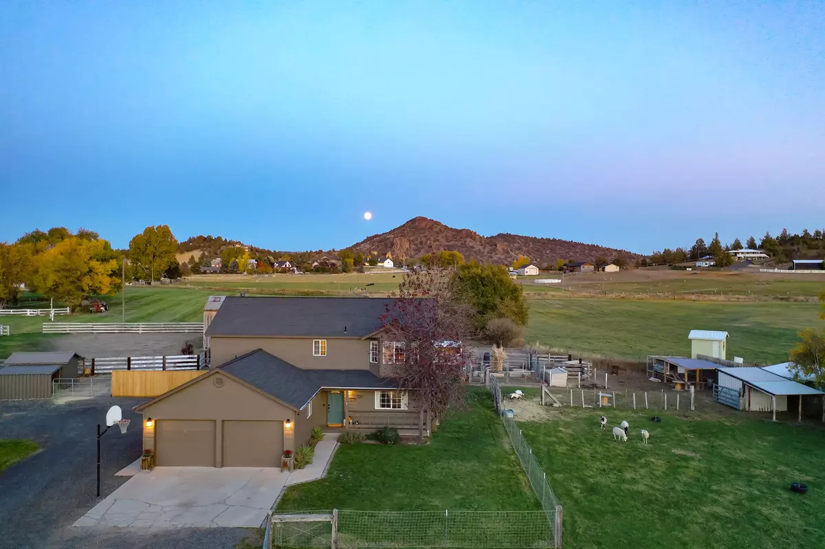 Prineville, OR 97754,3226 Owens CT