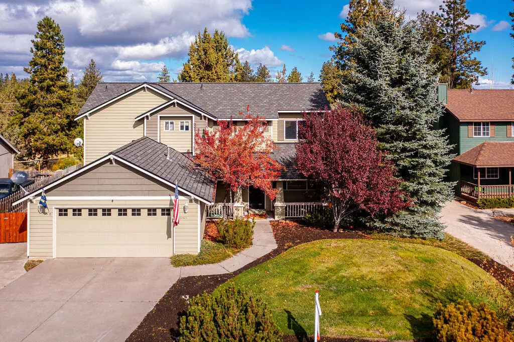 Bend, OR 97702,61475 Rock Bluff LN