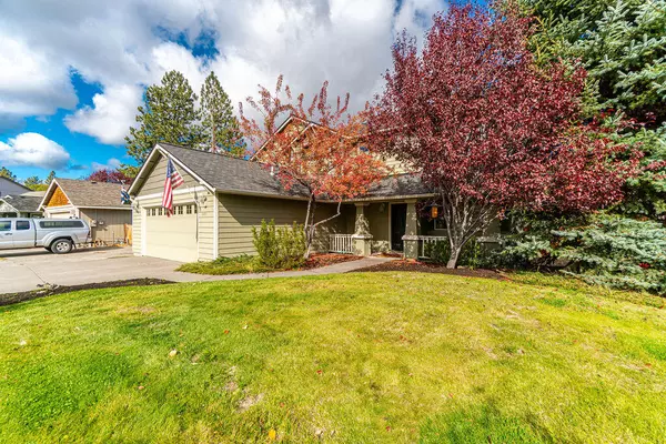 Bend, OR 97702,61475 Rock Bluff LN