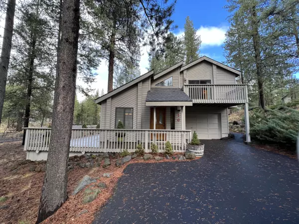 57289 Red Fir LN, Sunriver, OR 97707