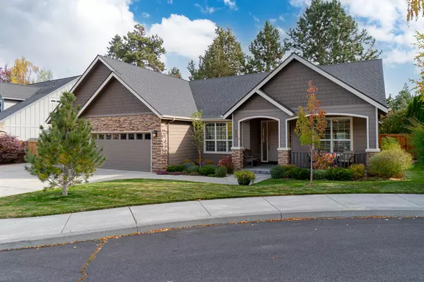 Bend, OR 97702,950 BRIARWOOD CT