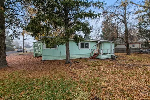 208 Jefferson AVE, Metolius, OR 97741