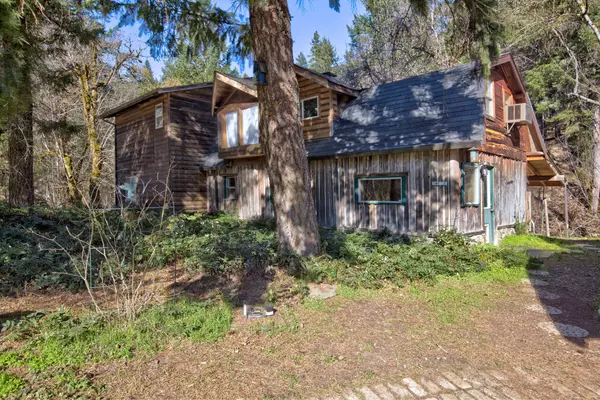 Merlin, OR 97532,3704 Quartz Creek RD