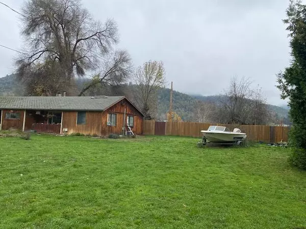 Gold Hill, OR 97525,2895 Rogue River HWY