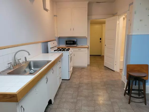 Medford, OR 97501,1117 11th ST