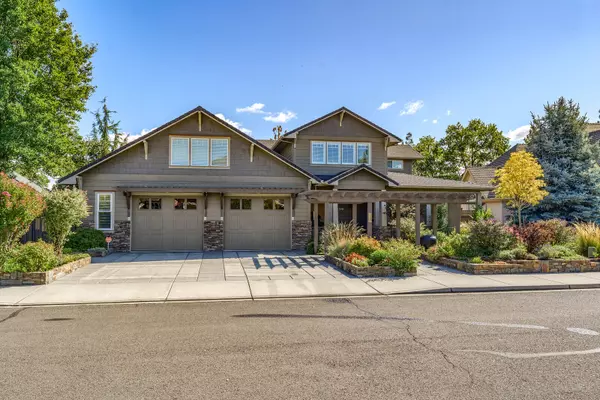 Eagle Point, OR 97524,106 Pebble Creek DR