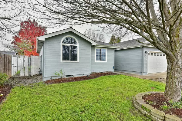 White City, OR 97503,8074 25th ST