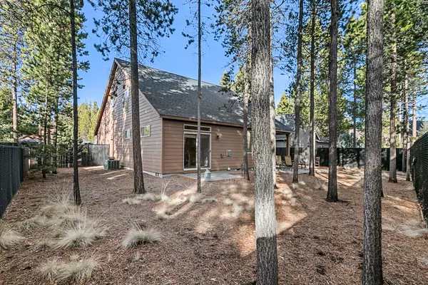 La Pine, OR 97739,51874 Trapper George LN