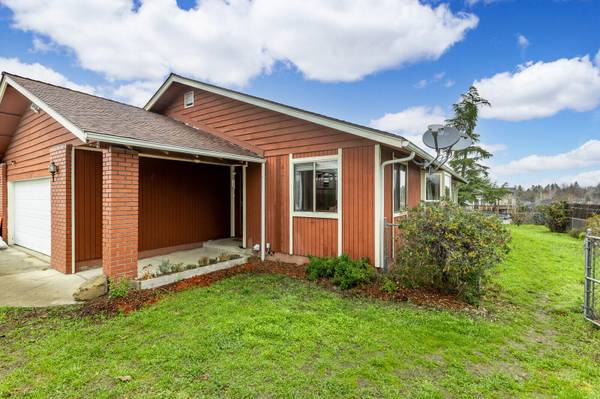 1958 Springbrook RD, Medford, OR 97504