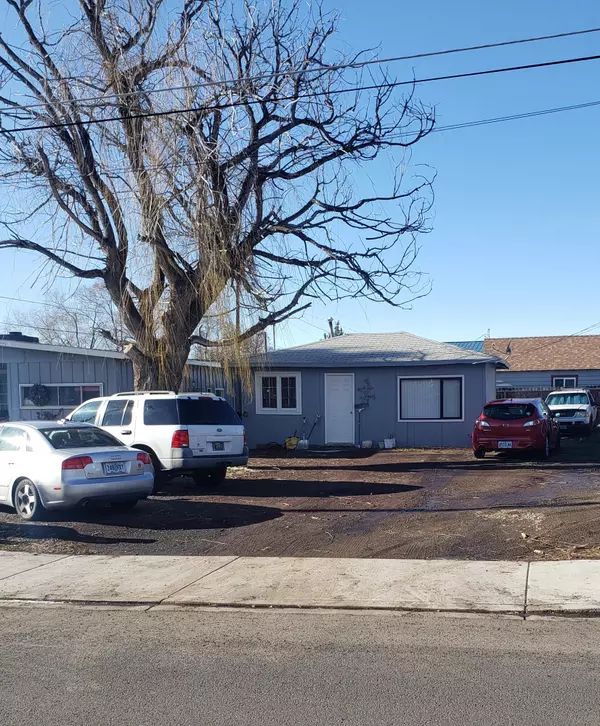 Redmond, OR 97756,929 15th ST