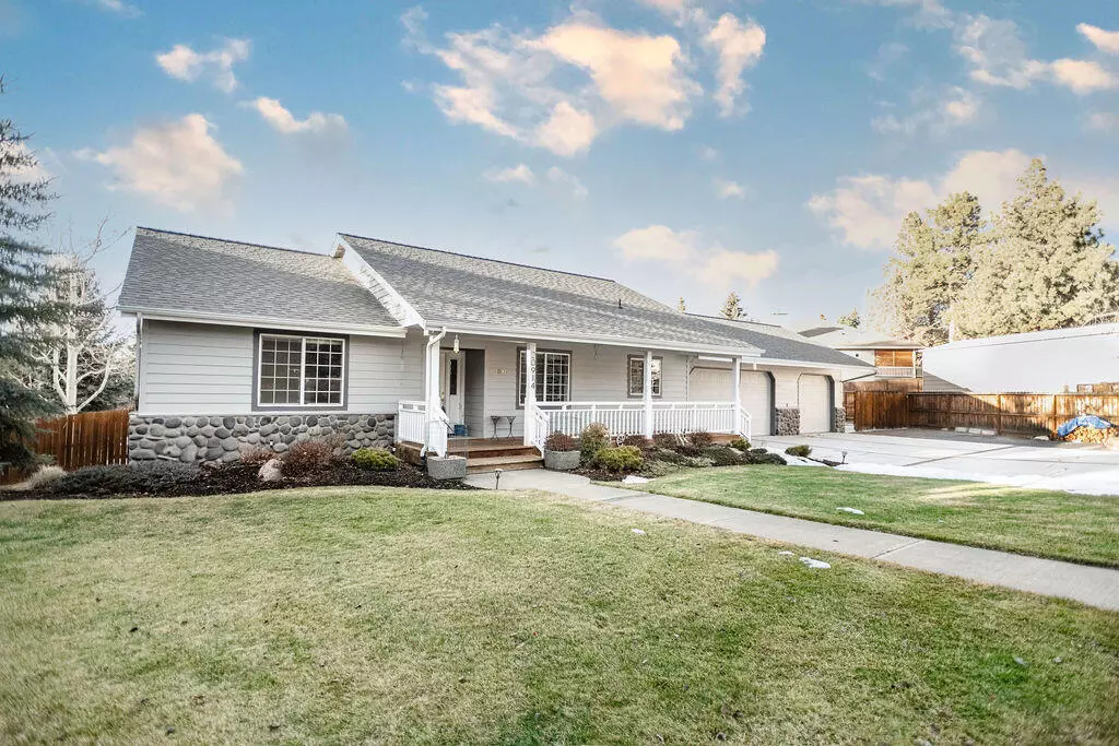 Bend, OR 97702,20914 Clear View CT