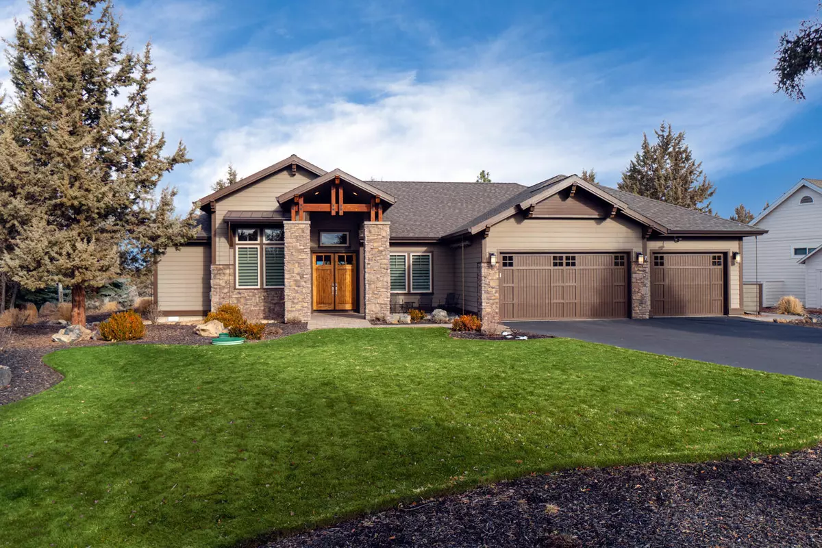 Redmond, OR 97756,445 Nutcracker DR