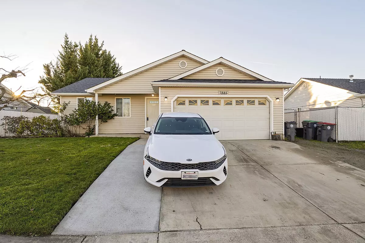 White City, OR 97503,7885 Laura LN