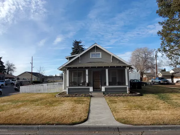 Redmond, OR 97756,153 3rd ST