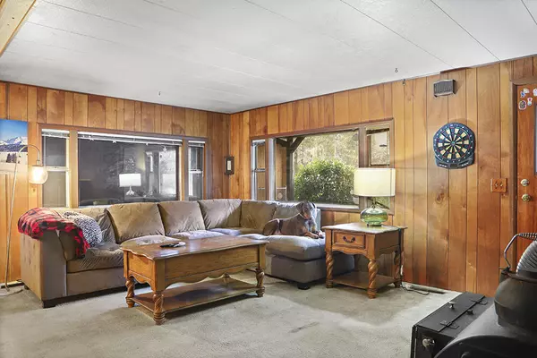 Grants Pass, OR 97526,6511 Tunnel Loop RD