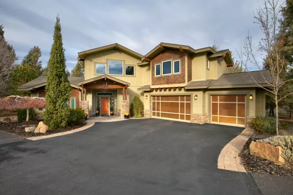 735 Golden Pheasant DR, Redmond, OR 97756