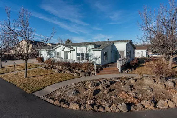 Redmond, OR 97756,533 Shoshone DR