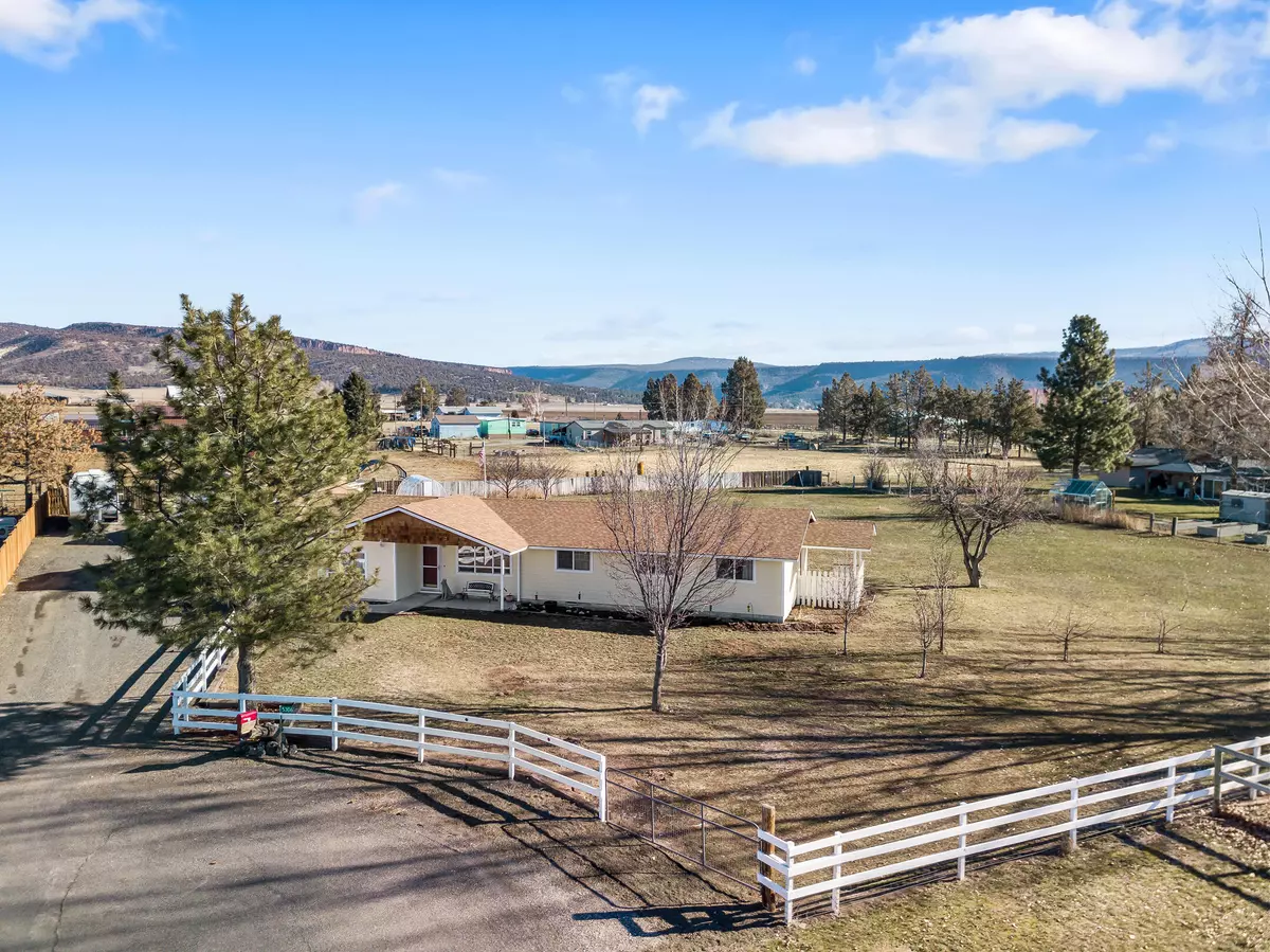 Prineville, OR 97754,5306 Lark LN