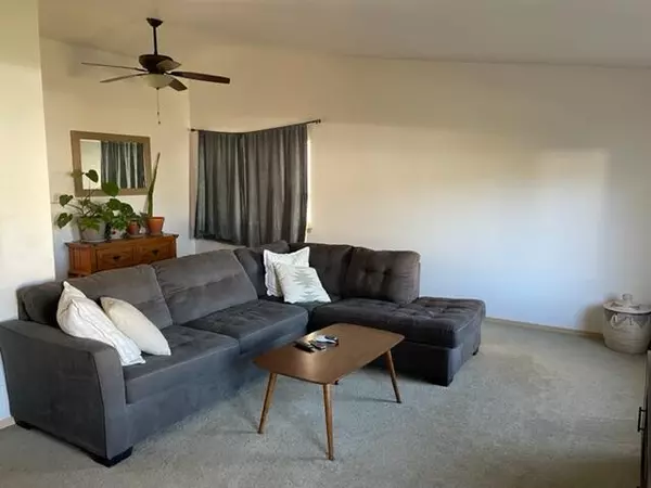 Cave Junction, OR 97523,310 Gamay DR