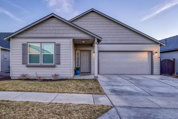 2436 Jackpine LN, Redmond, OR 97756