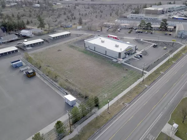 Madras, OR 97741,00504 Hwy 97 and 26 (South Madras)