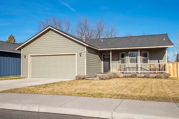 21376 Pelican DR, Bend, OR 97701