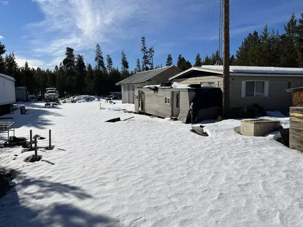 15985 Sparks DR,  La Pine,  OR 97739