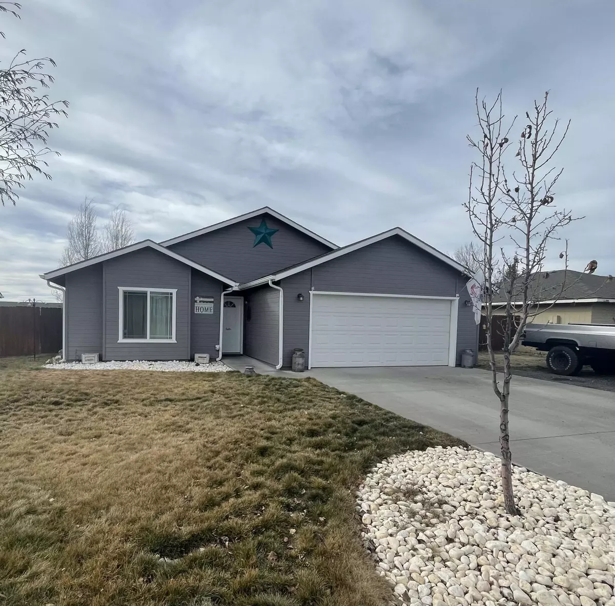 Klamath Falls, OR 97603,7446 Boyd PL