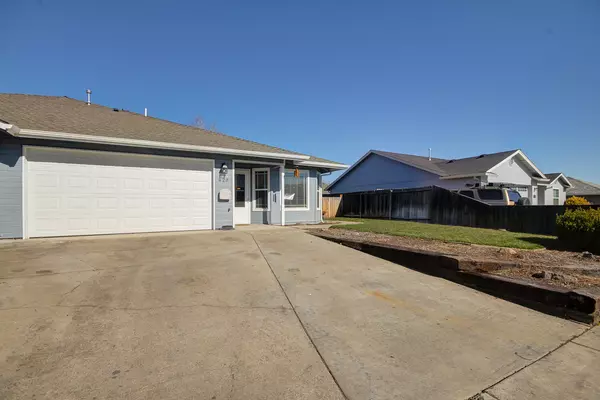 Eagle Point, OR 97524,428 Merlee CIR