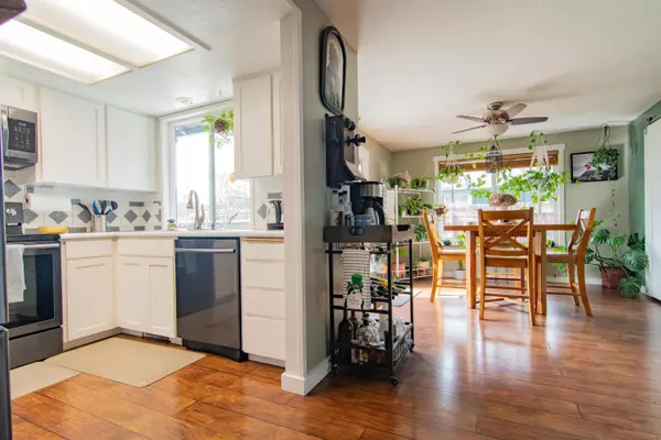 Medford, OR 97504,1938 Page ST