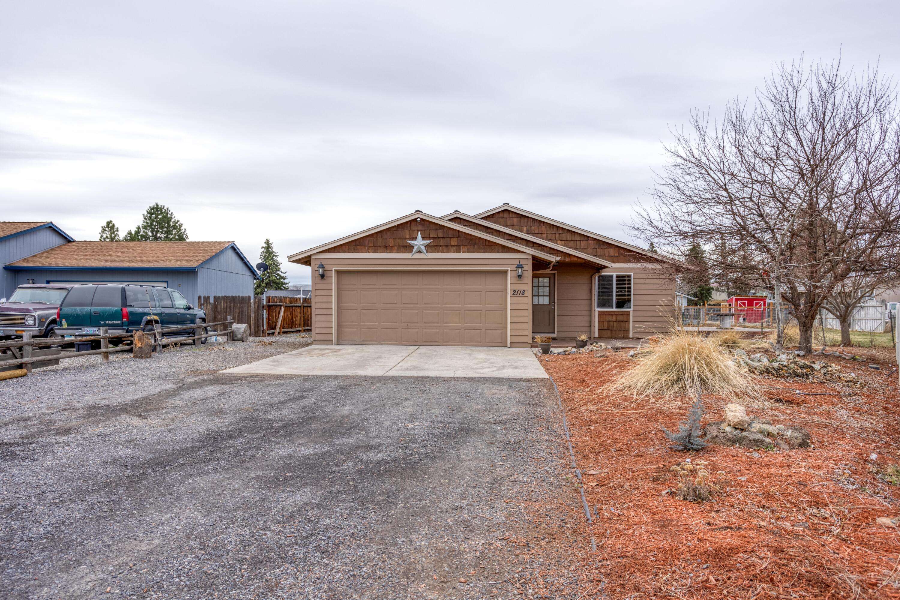 2118 Meadowbrook DR,  Redmond,  OR 97756