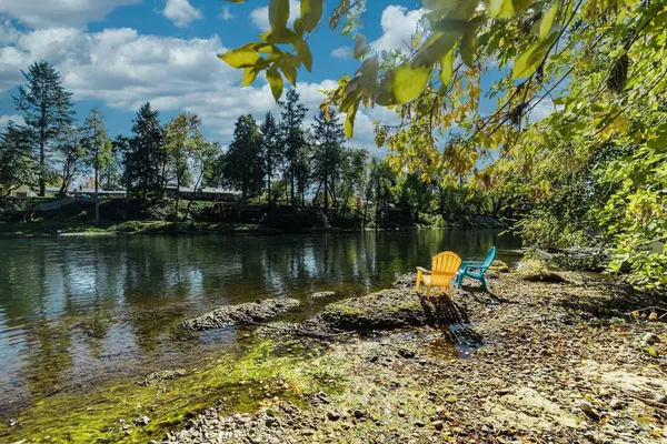 Grants Pass, OR 97526,4601 Lower River RD