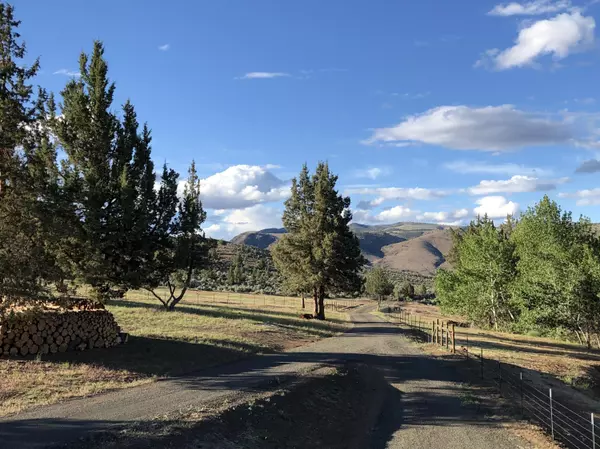Dayville, OR 97825,42926 Antone Highway RD