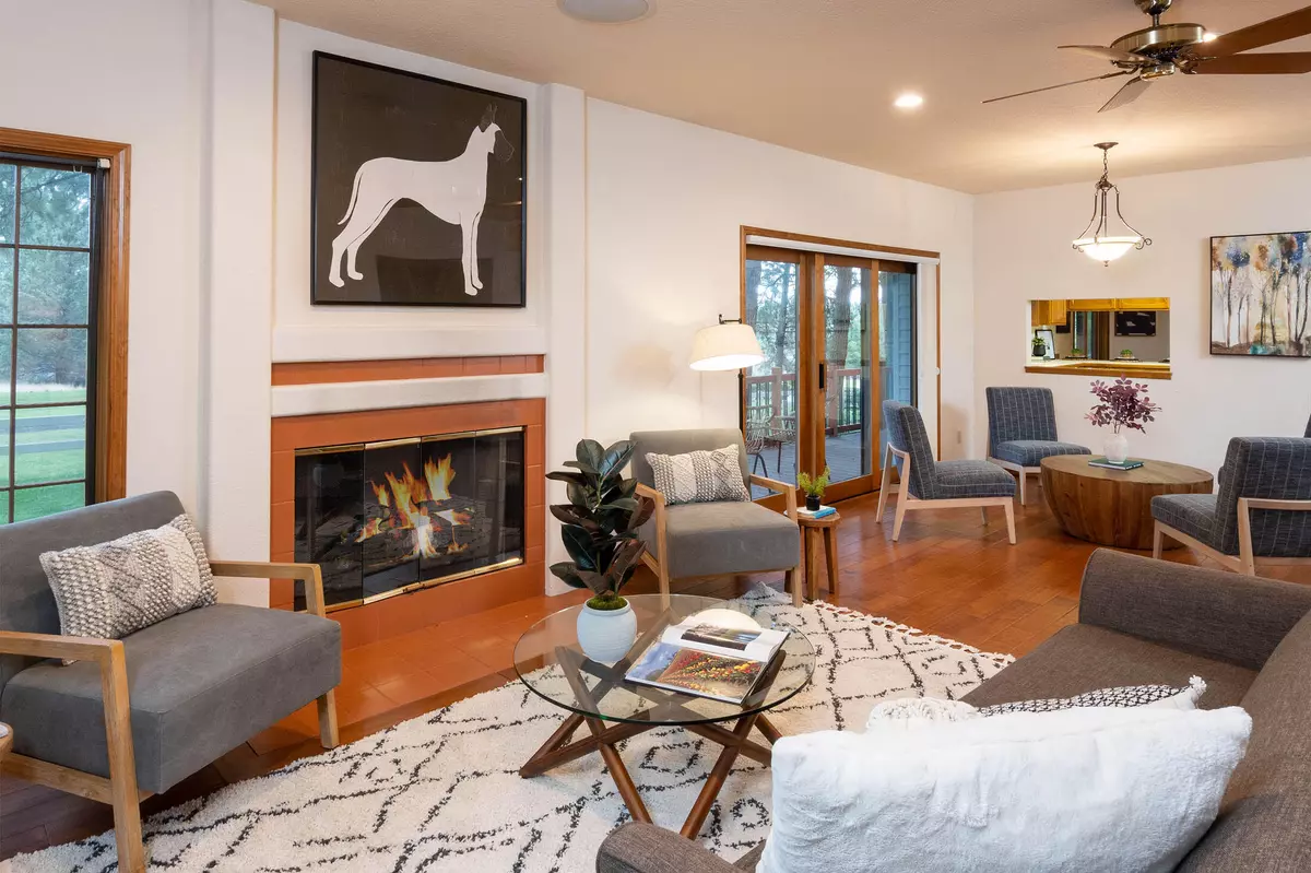 Bend, OR 97702,60785 Willow Creek LOOP