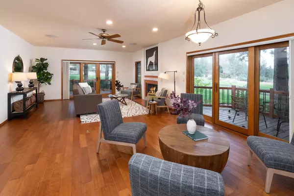 Bend, OR 97702,60785 Willow Creek LOOP