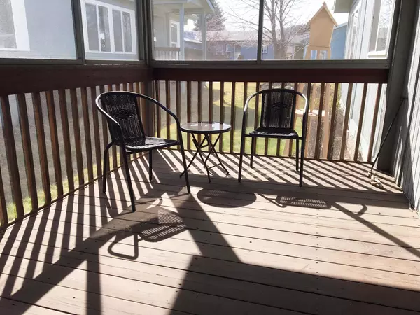 Bend, OR 97701,1188 27th ST #25