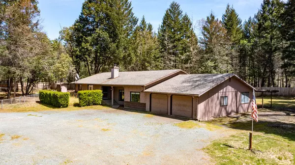 2036 Pleasant Creek RD, Rogue River, OR 97537