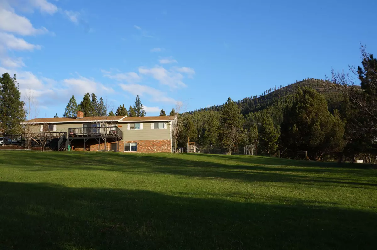 Canyon City, OR 97820,324 Edgewood DR