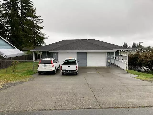 515 - 517 Hassett ST, Brookings, OR 97415